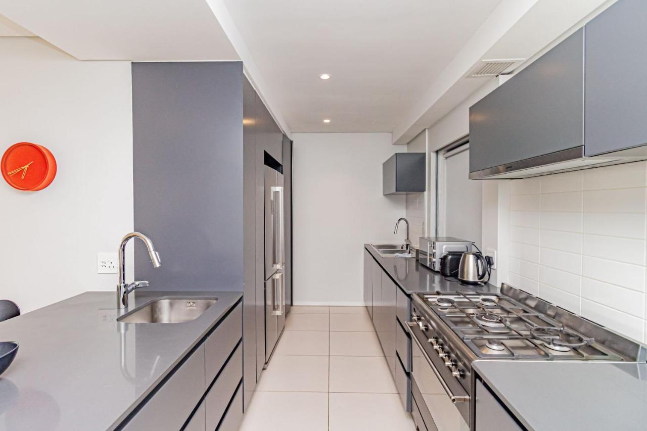 9 On S Appartement *